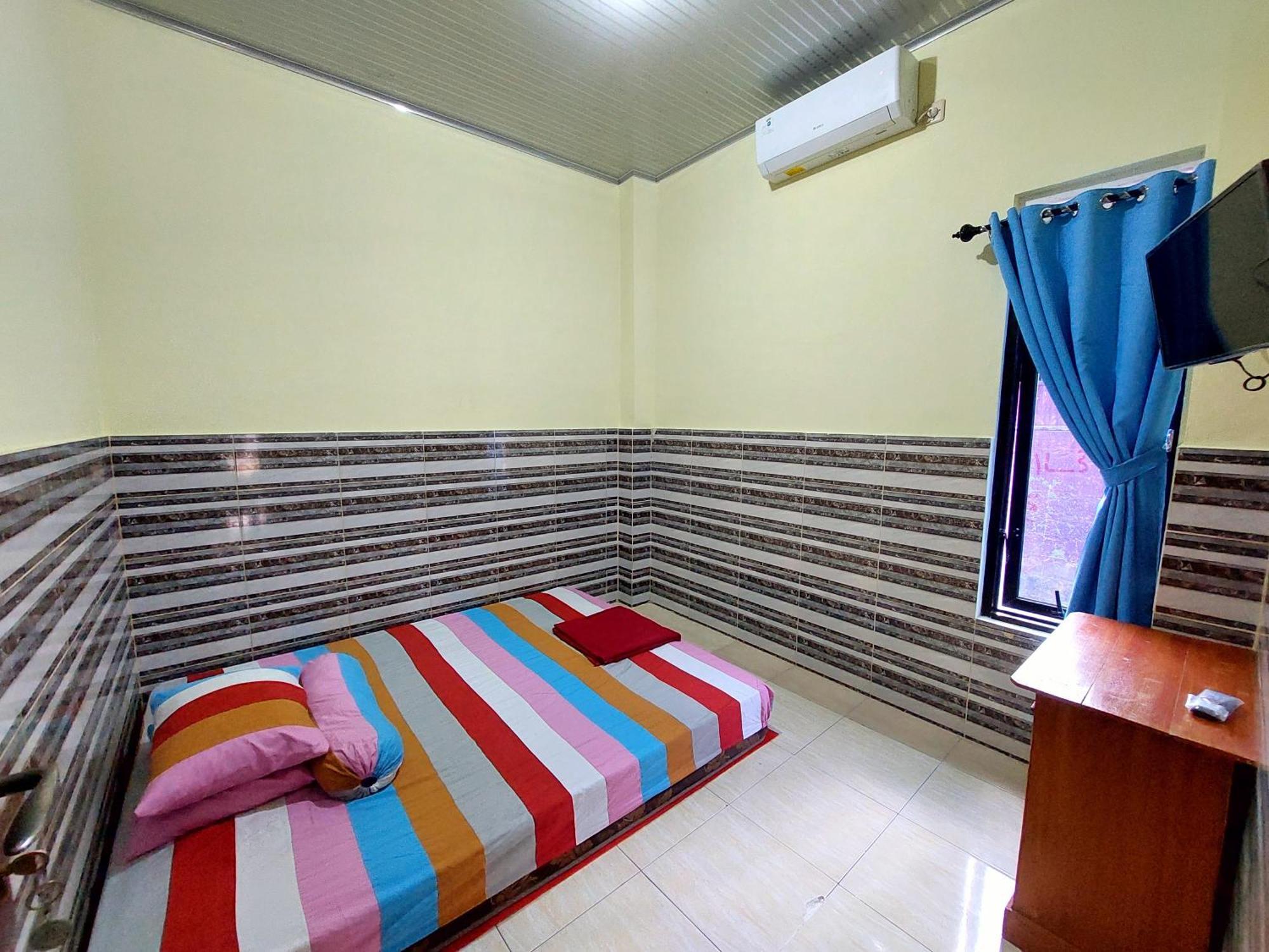 Отель Griya Tugu Jogja Syariah Джокьякарта Экстерьер фото